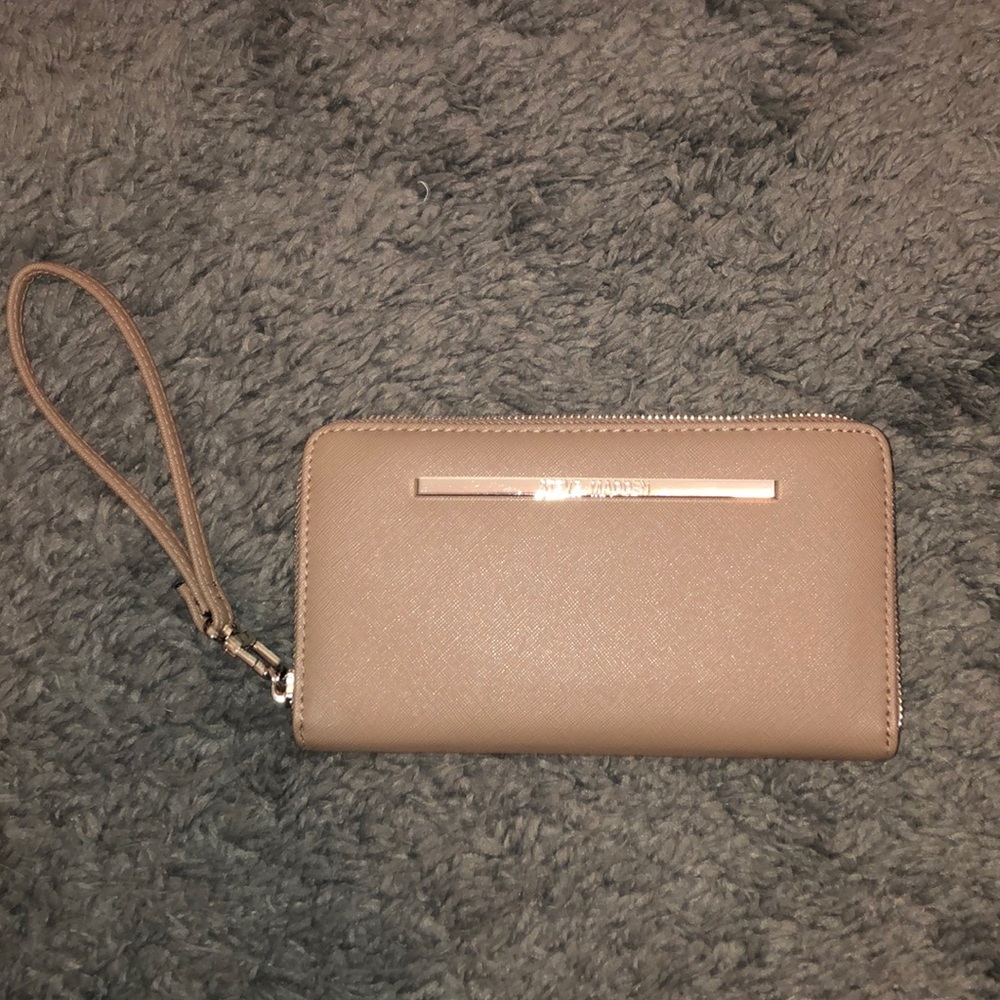 Steve Madden Wristlet/Wallet